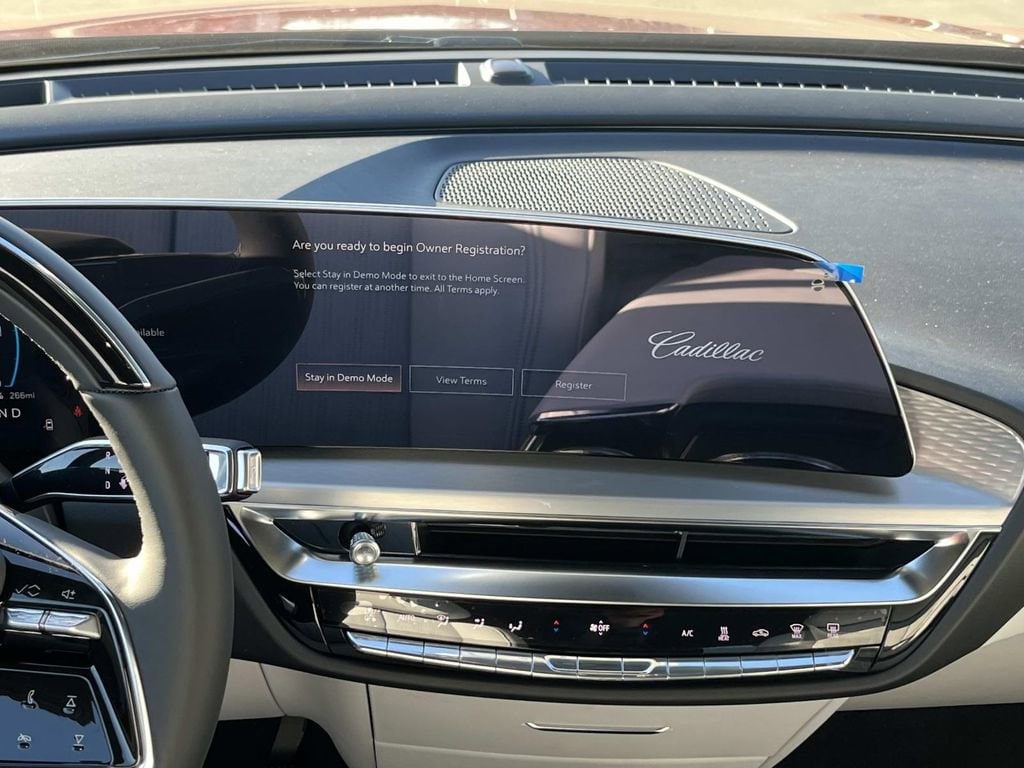 2026 Cadillac LYRIQ Sport - Photo 16