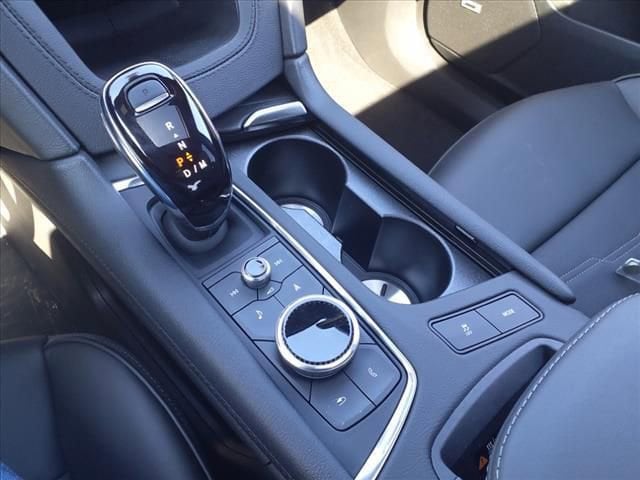 2025 Cadillac XT6 Premium Luxury - Photo 28