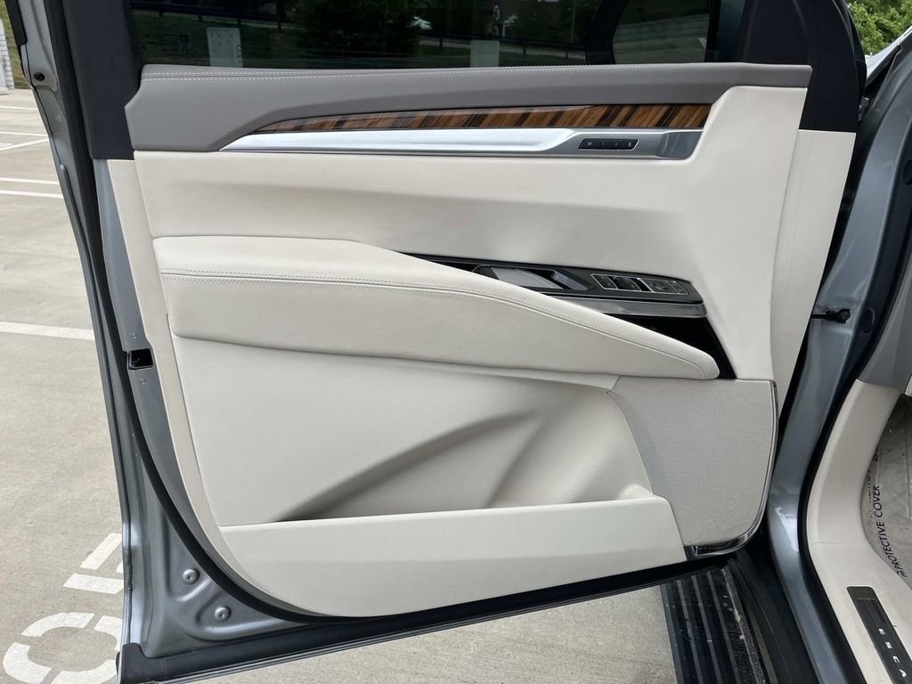 2025 Cadillac Escalade Sport Platinum - Photo 26