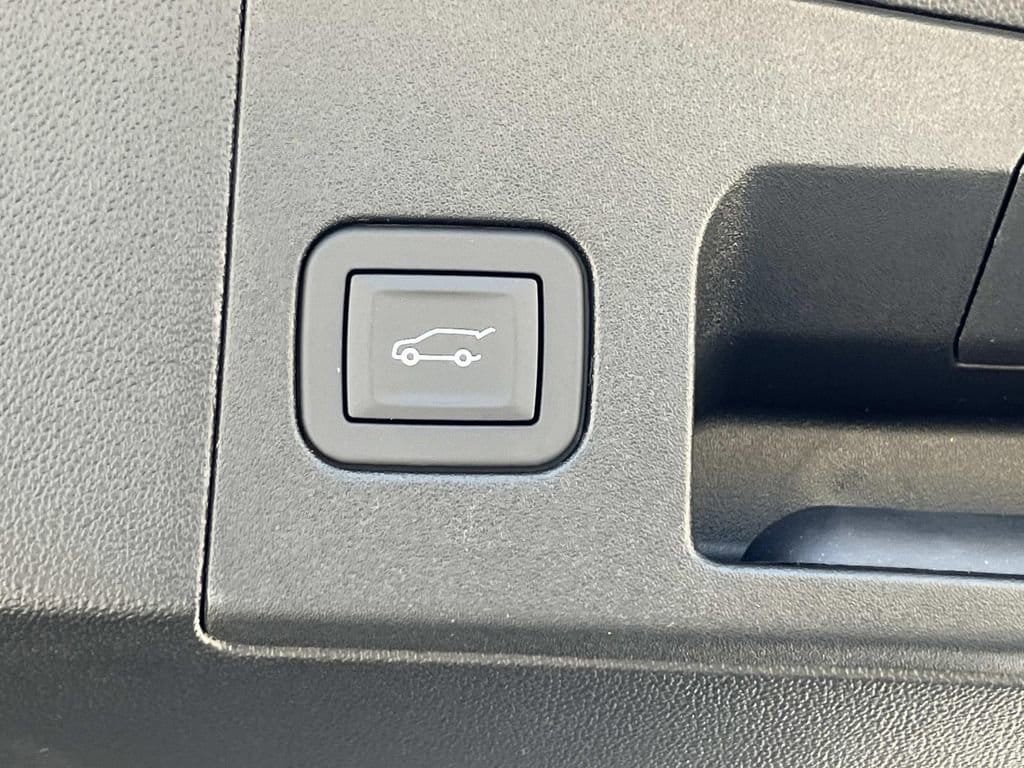 2026 Cadillac XT5 Premium Luxury - Photo 13