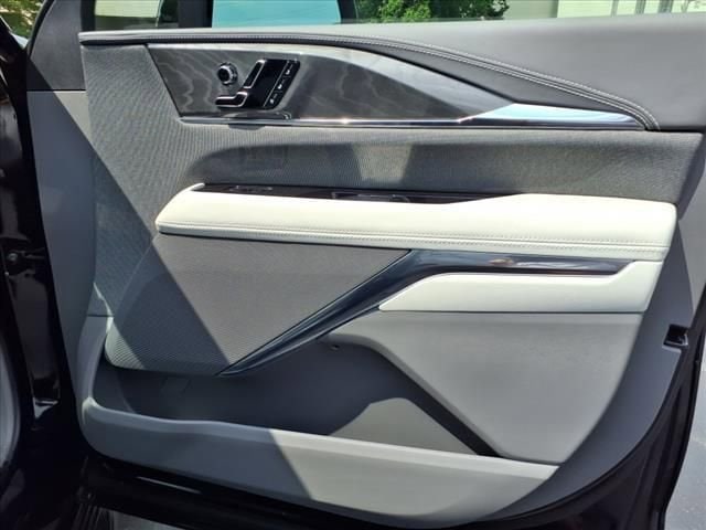 2026 Cadillac Escalade IQ Luxury - Photo 25