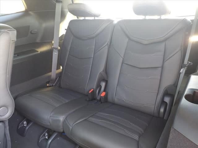 2025 Cadillac XT6 Premium Luxury - Photo 18