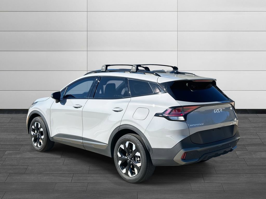 2024 Kia Sportage X-Line photo 3