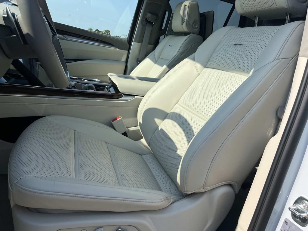 2026 Cadillac Escalade Platinum Sport - Photo 29