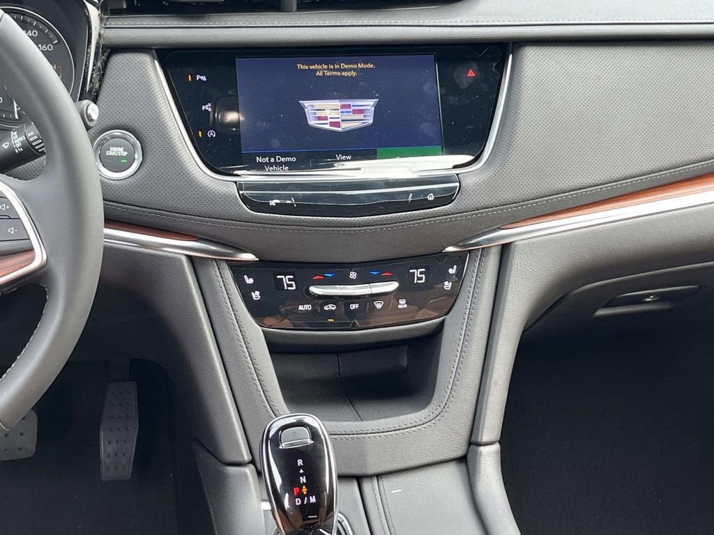 2026 Cadillac XT5 Premium Luxury - Photo 16