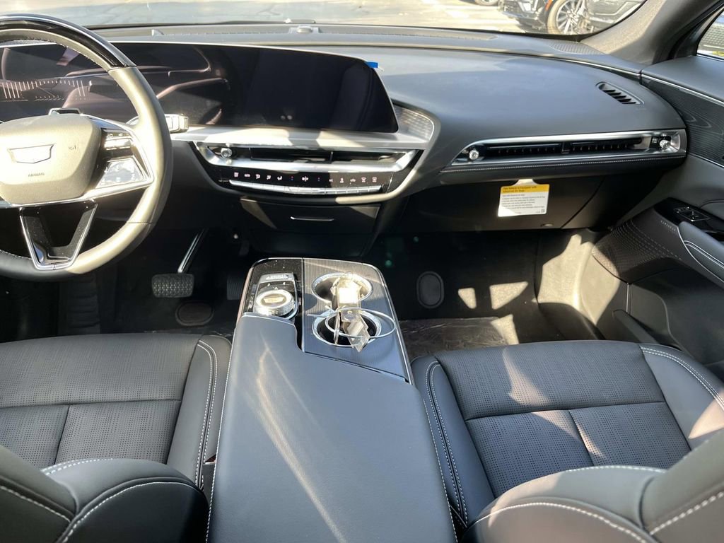 2026 Cadillac LYRIQ Sport - Photo 13