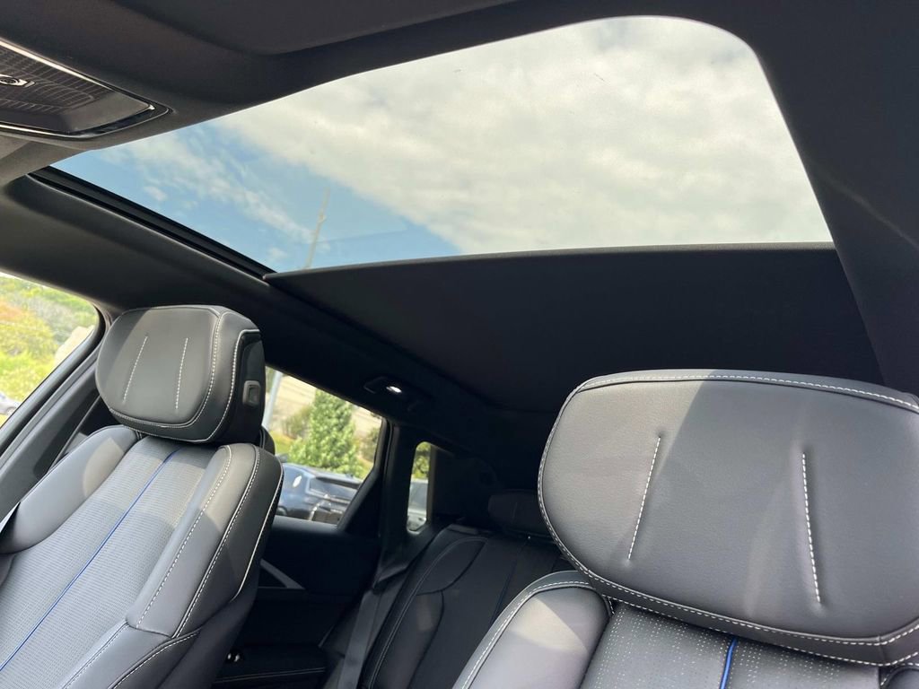 2026 Cadillac LYRIQ Luxury - Photo 20