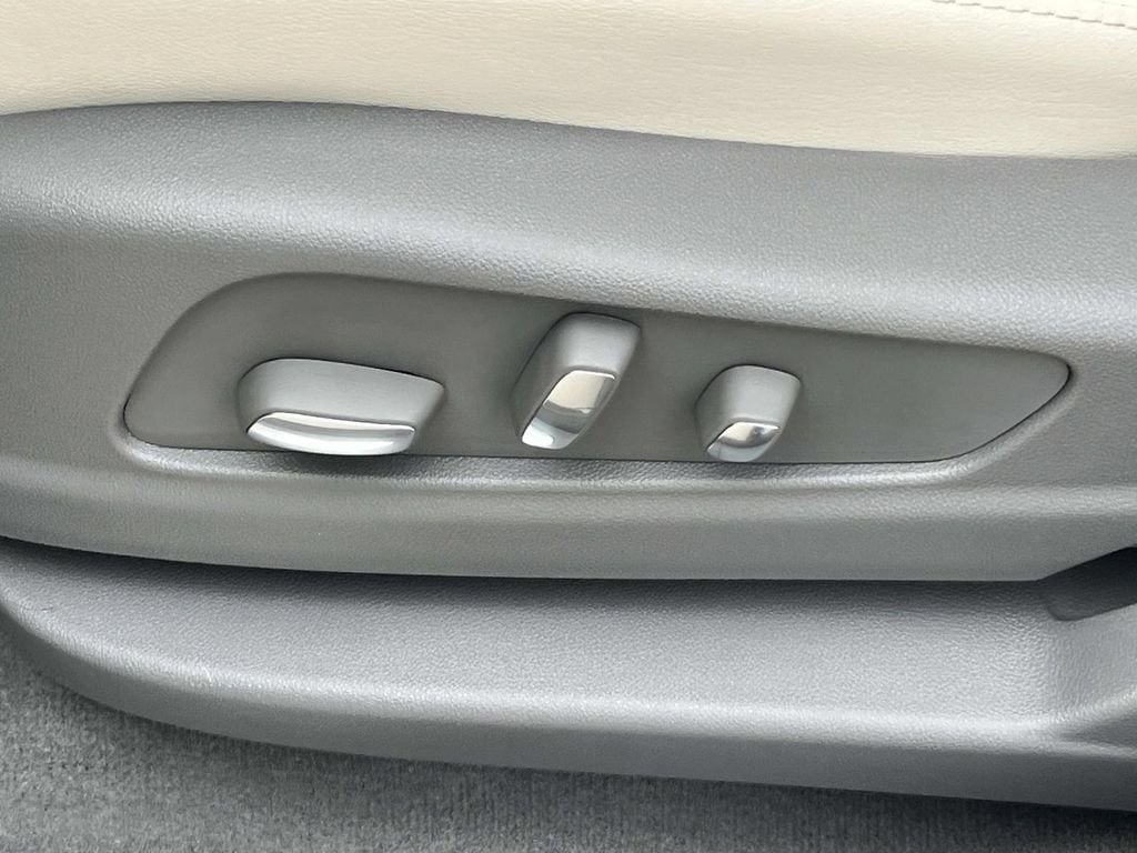 2026 Cadillac XT5 Premium Luxury - Photo 22