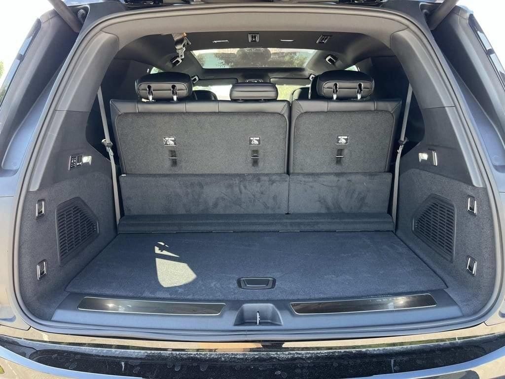 2026 Cadillac Escalade IQL Sport - Photo 12