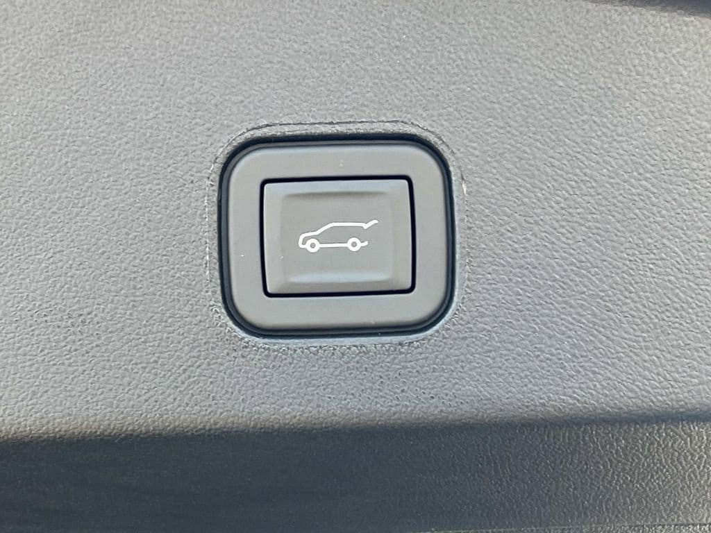 2026 Cadillac LYRIQ Sport - Photo 13
