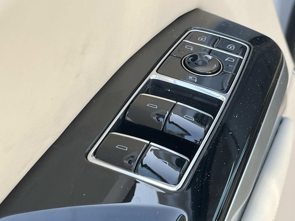 2026 Cadillac Escalade Platinum Sport - Photo 25