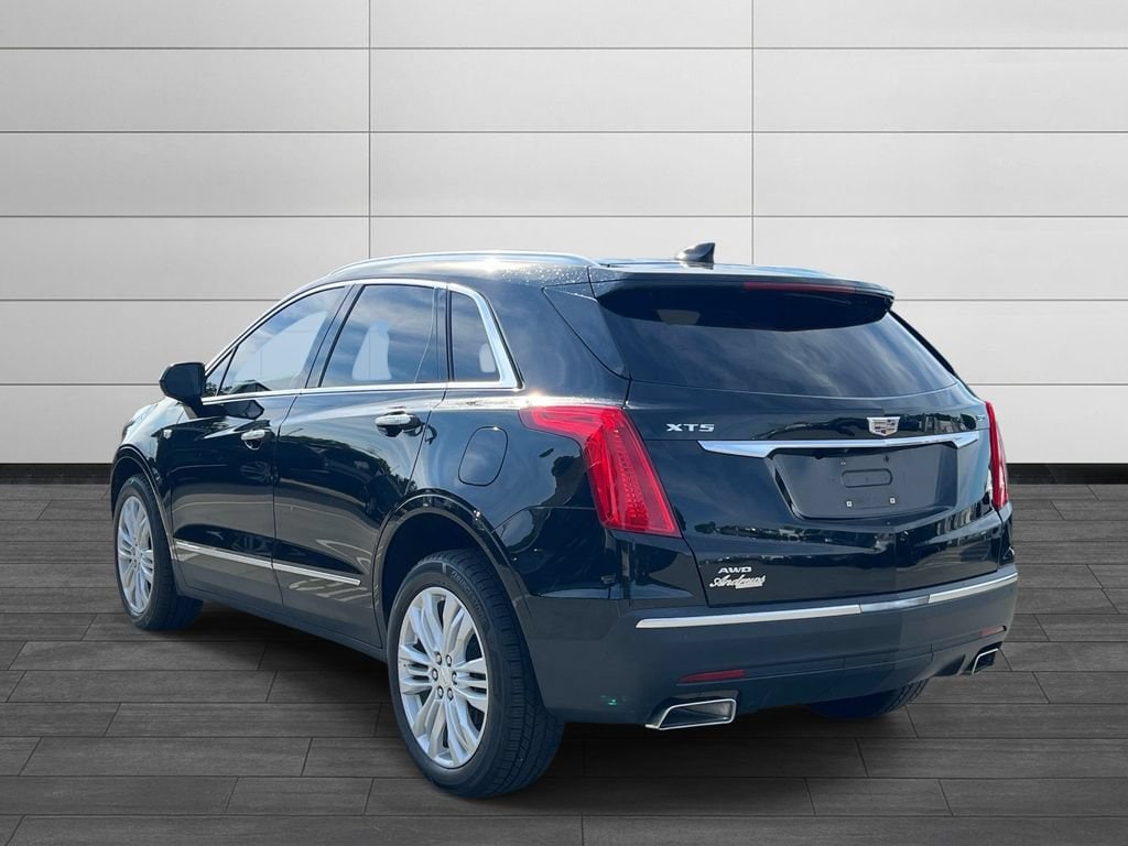 Used 2017 CADILLAC XT5 Premium Luxury AWD SUV