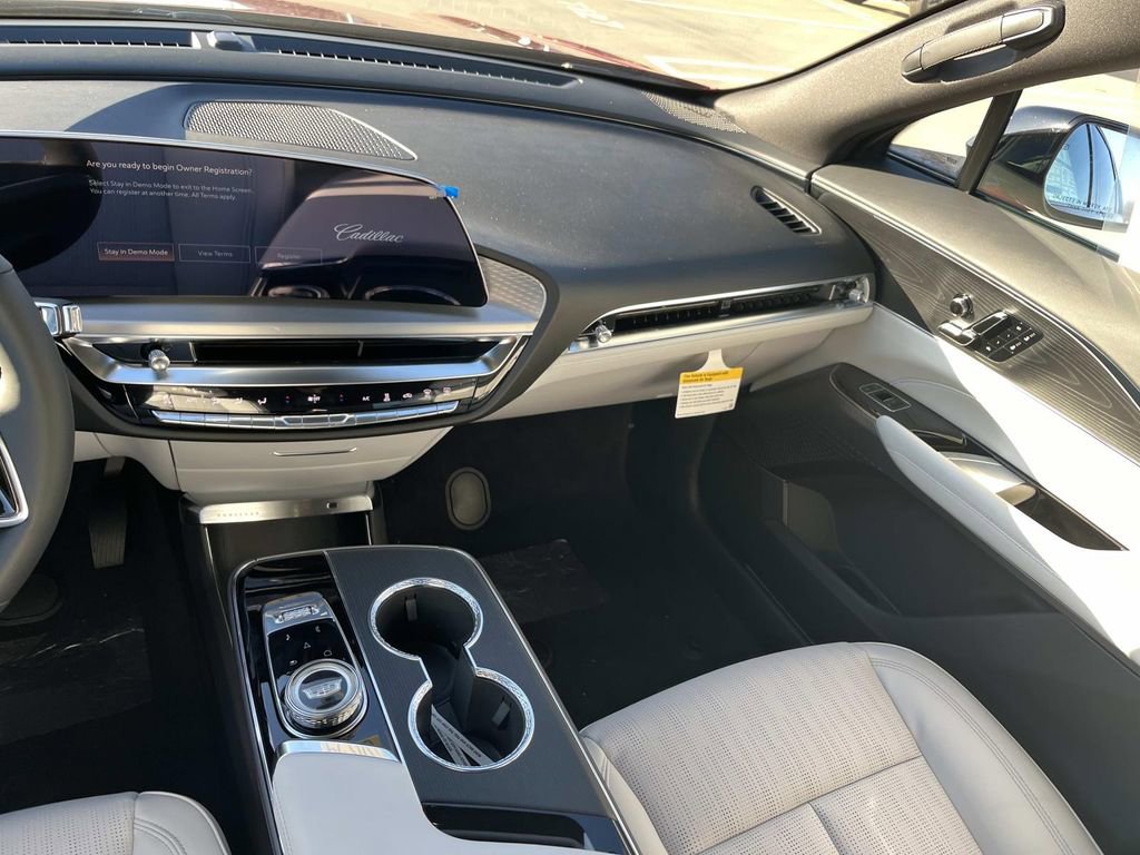 2026 Cadillac LYRIQ Sport - Photo 15
