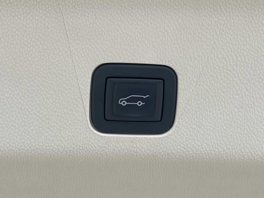 2025 Cadillac Escalade Sport Platinum - Photo 13
