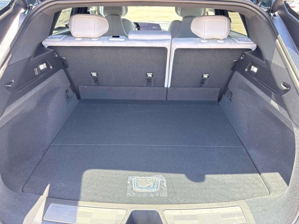 2026 Cadillac LYRIQ Luxury - Photo 12
