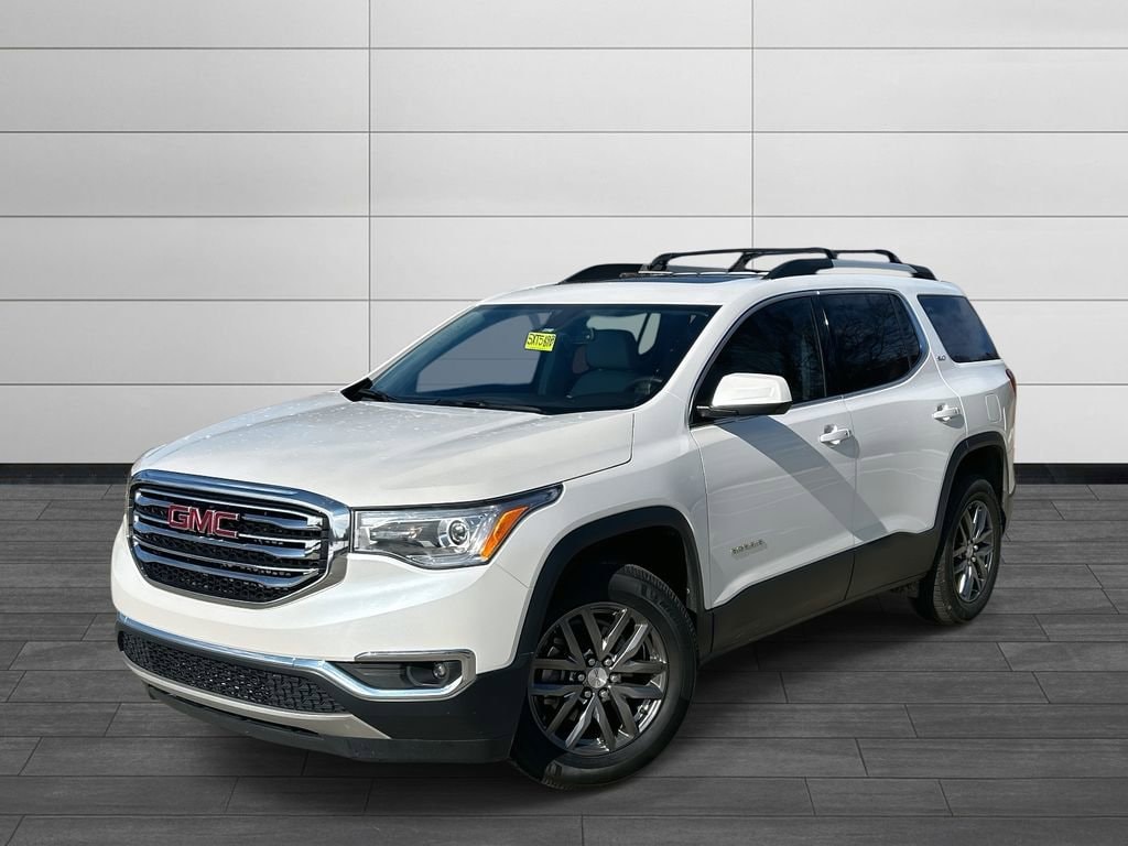 2017 GMC Acadia SLT-1's photo