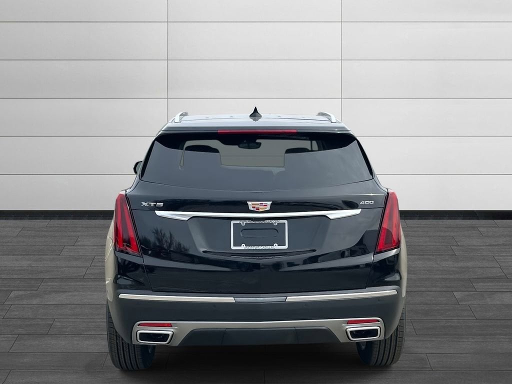 New 2026 CADILLAC XT5 Premium Luxury SUV
