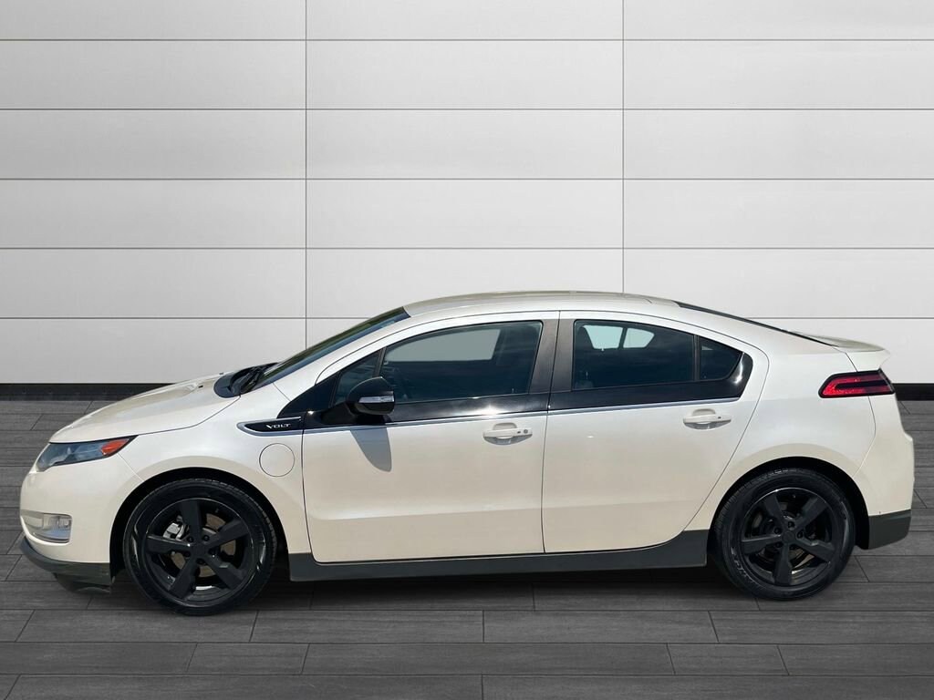 Used 2013 Chevrolet Volt 5DR HB Car
