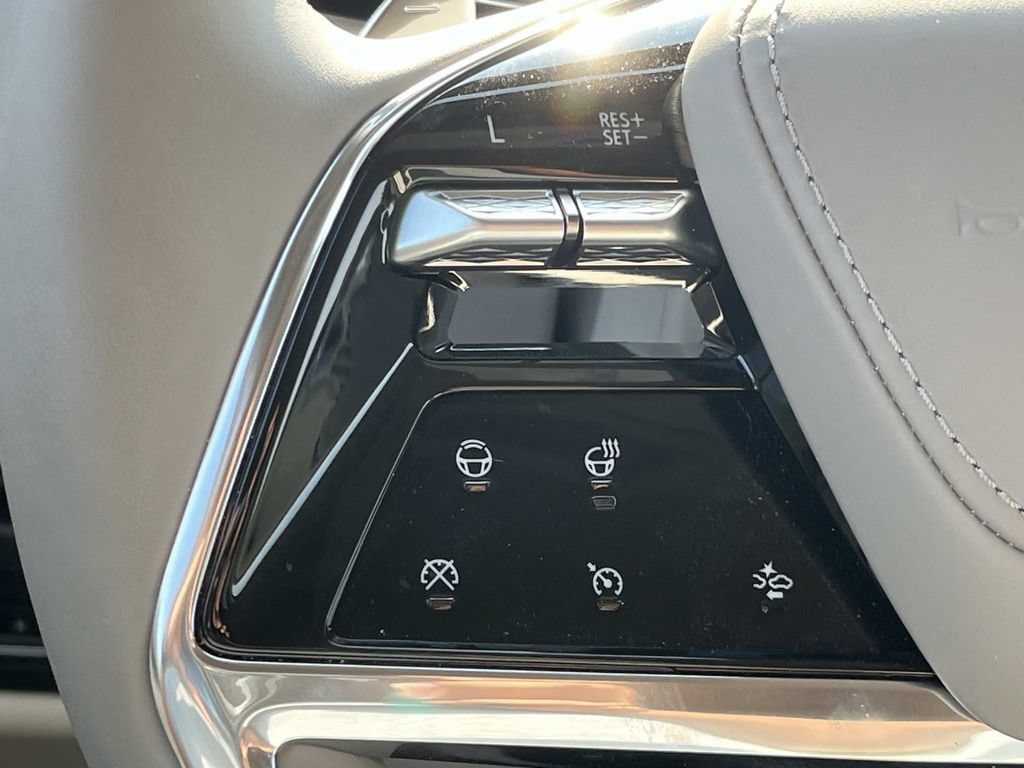 2026 Cadillac Escalade Platinum Sport - Photo 32