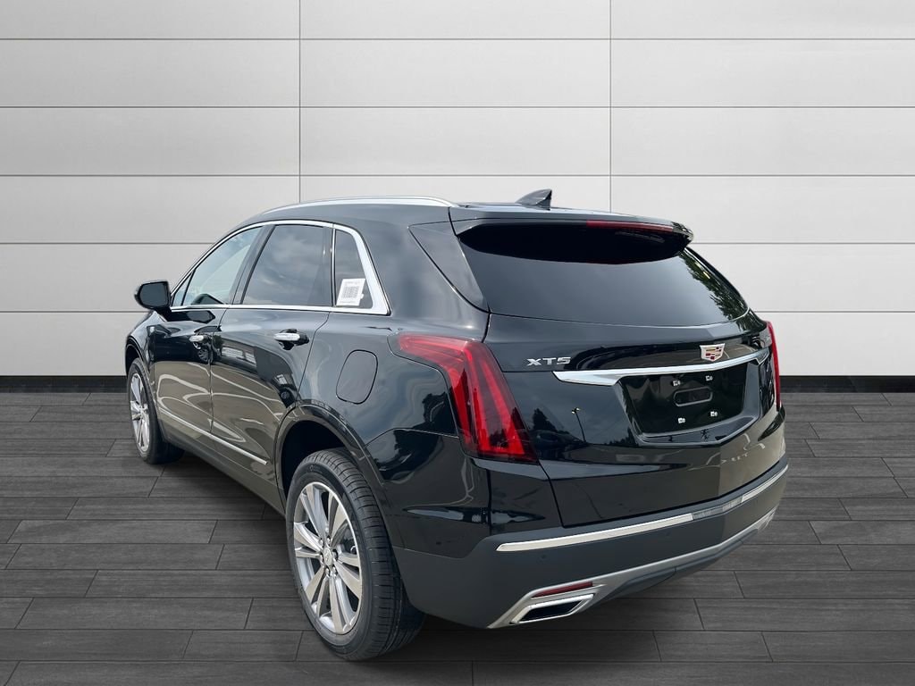 New 2025 CADILLAC XT5 Premium Luxury SUV