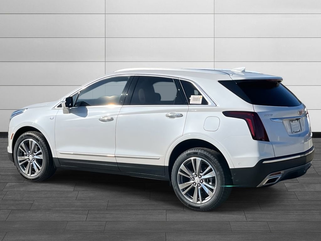 New 2026 CADILLAC XT5 Premium Luxury SUV