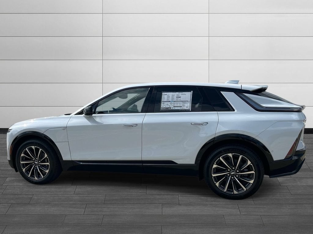 New 2026 CADILLAC LYRIQ Sport SUV