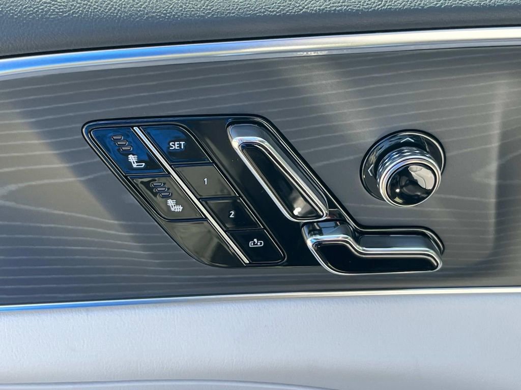 2026 Cadillac LYRIQ Sport - Photo 22