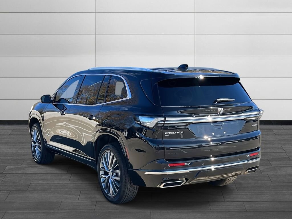 Used 2025 Buick Enclave Avenir SUV