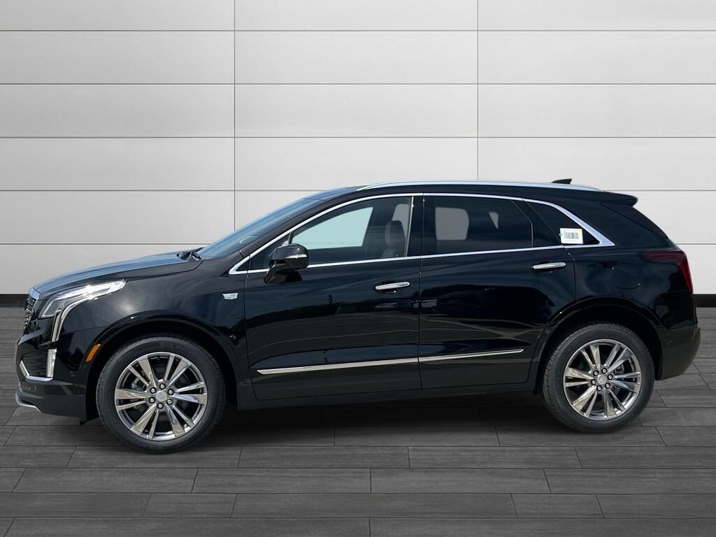New 2026 CADILLAC XT5 Premium Luxury SUV