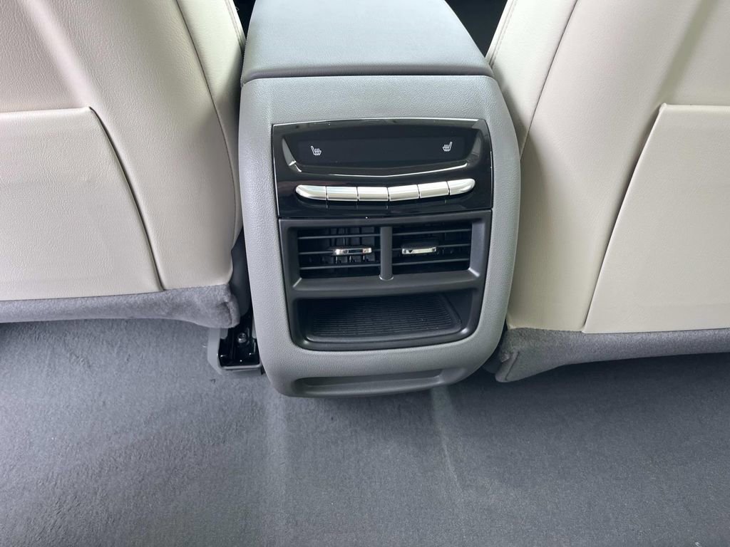 2026 Cadillac XT5 Premium Luxury - Photo 17