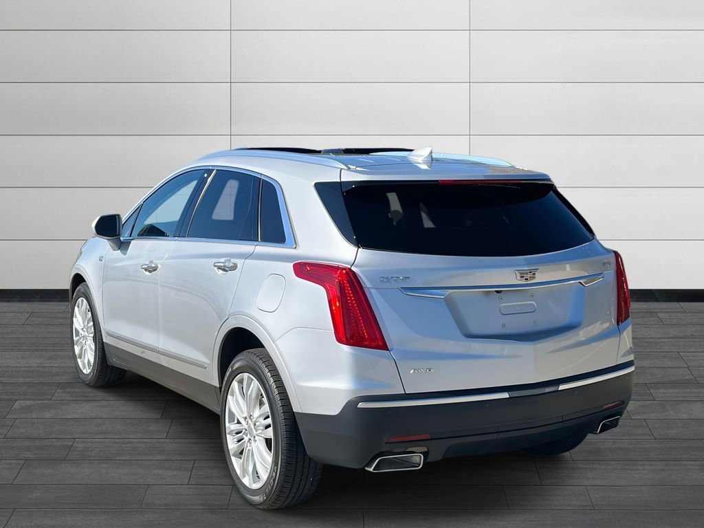 2019 Cadillac XT5 Premium Luxury photo 3
