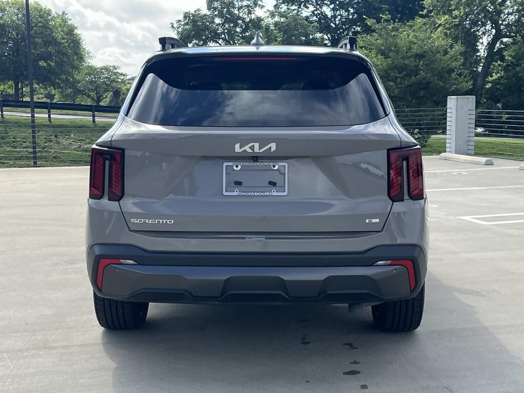 Used 2024 Kia Sorento X-Line SX