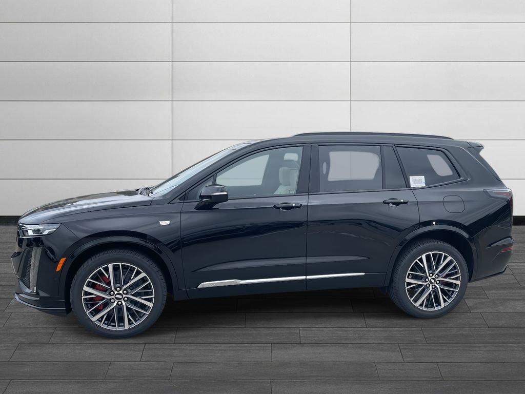 2025 Cadillac XT6 Sport photo 2