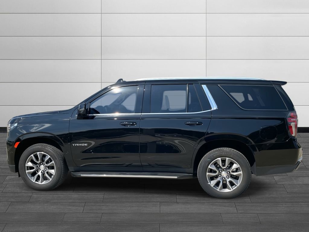 2022 Chevrolet Tahoe LT photo 2