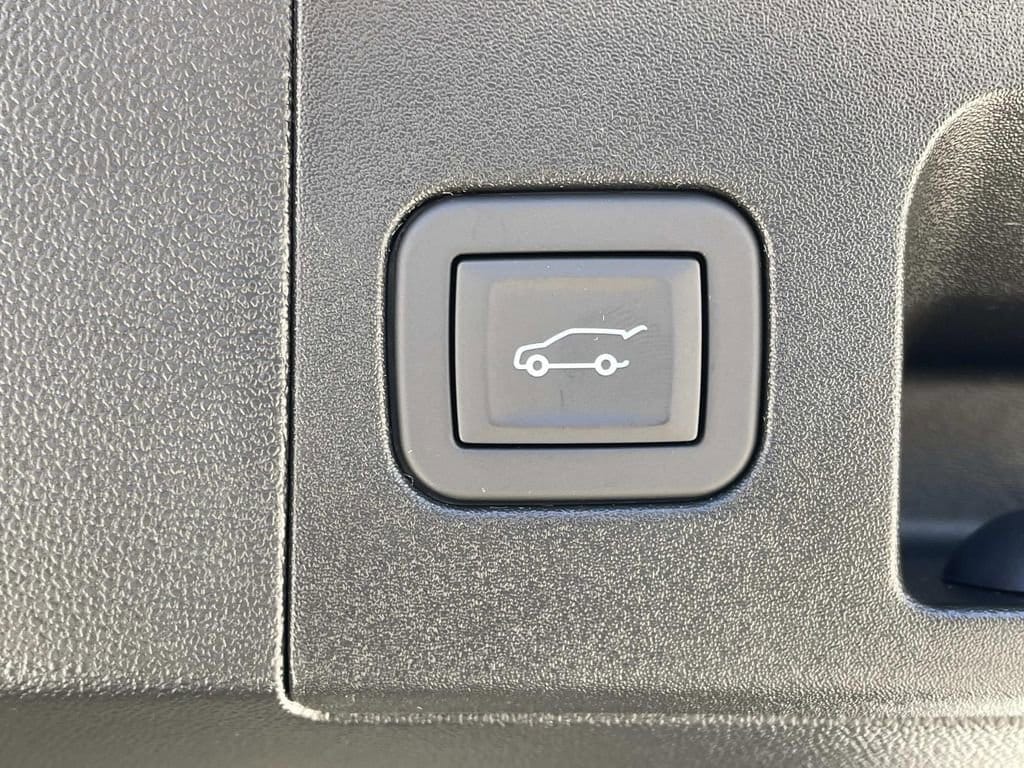 2026 Cadillac XT5 Premium Luxury - Photo 13