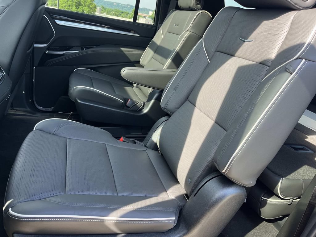 2026 Cadillac Escalade ESV Luxury - Photo 20