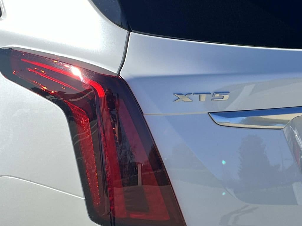 2026 Cadillac XT5 Premium Luxury - Photo 10