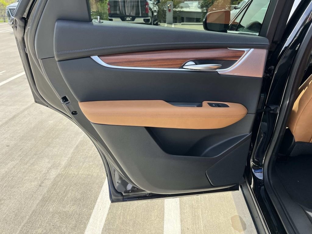 2026 Cadillac XT5 Premium Luxury - Photo 17