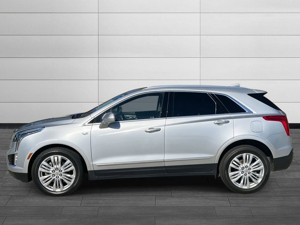 2019 Cadillac XT5 Premium Luxury photo 2