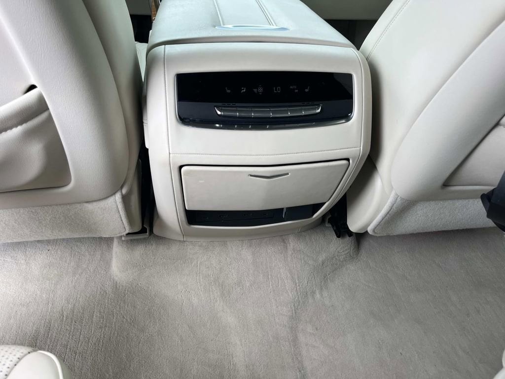 2025 Cadillac Escalade Sport Platinum - Photo 17