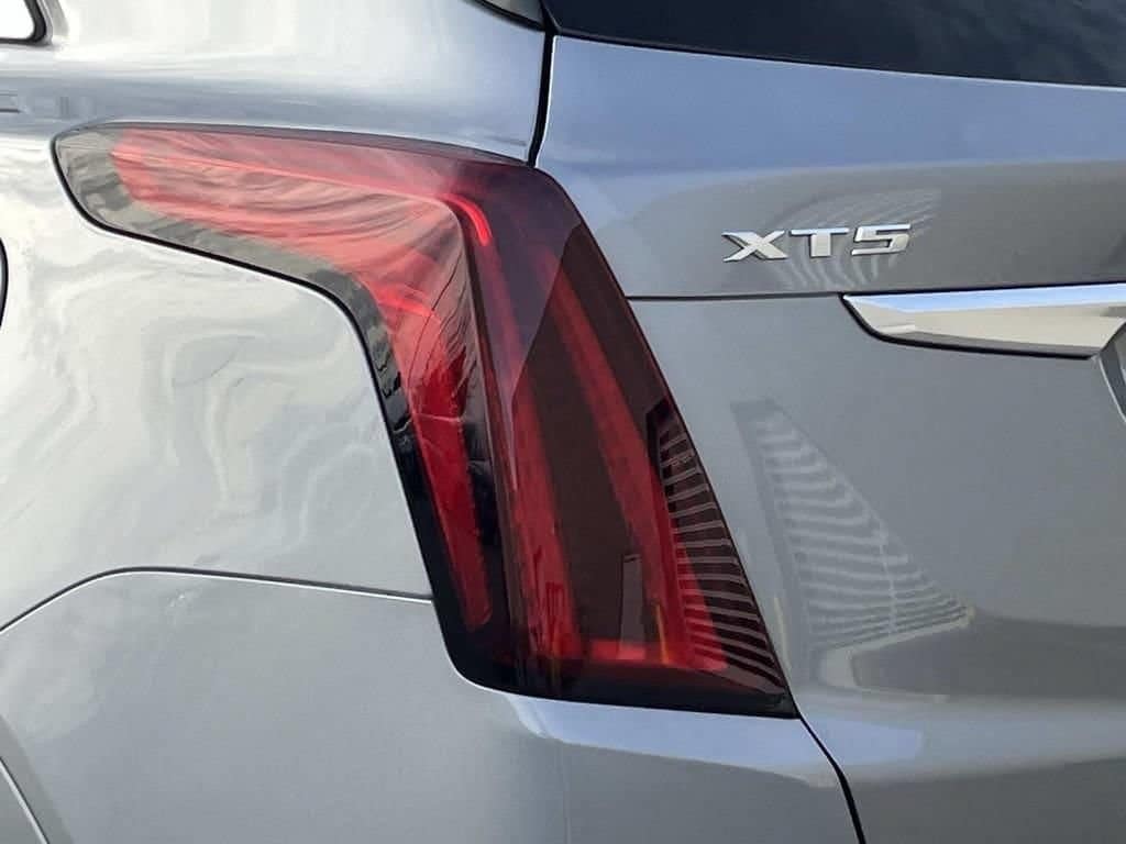 2026 Cadillac XT5 Premium Luxury - Photo 10