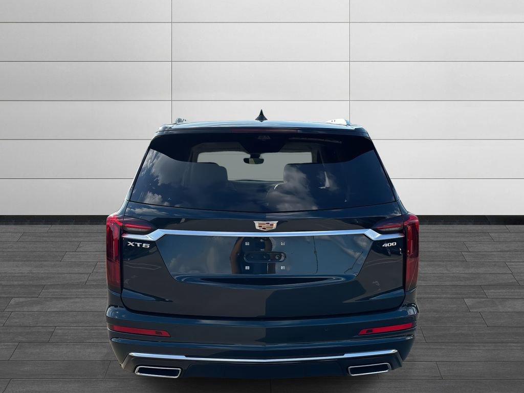 2025 Cadillac XT6 Premium Luxury photo 4