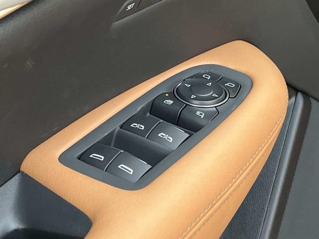 2026 Cadillac XT5 Premium Luxury - Photo 24