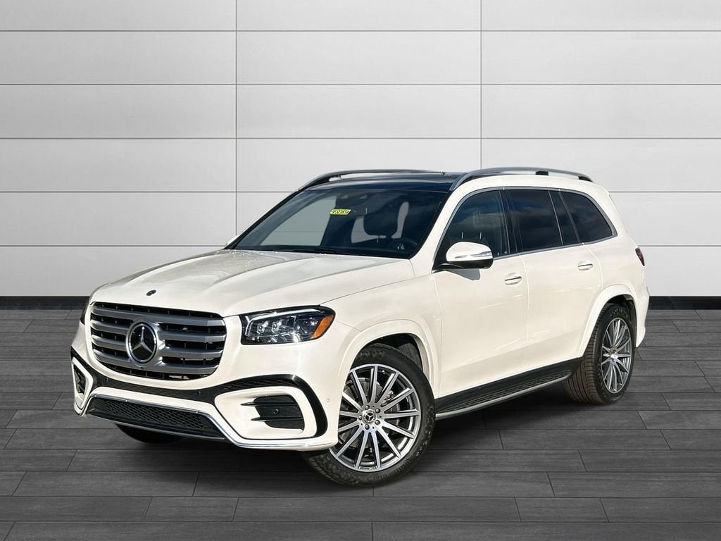 2024 Mercedes-Benz GLS Base's photo