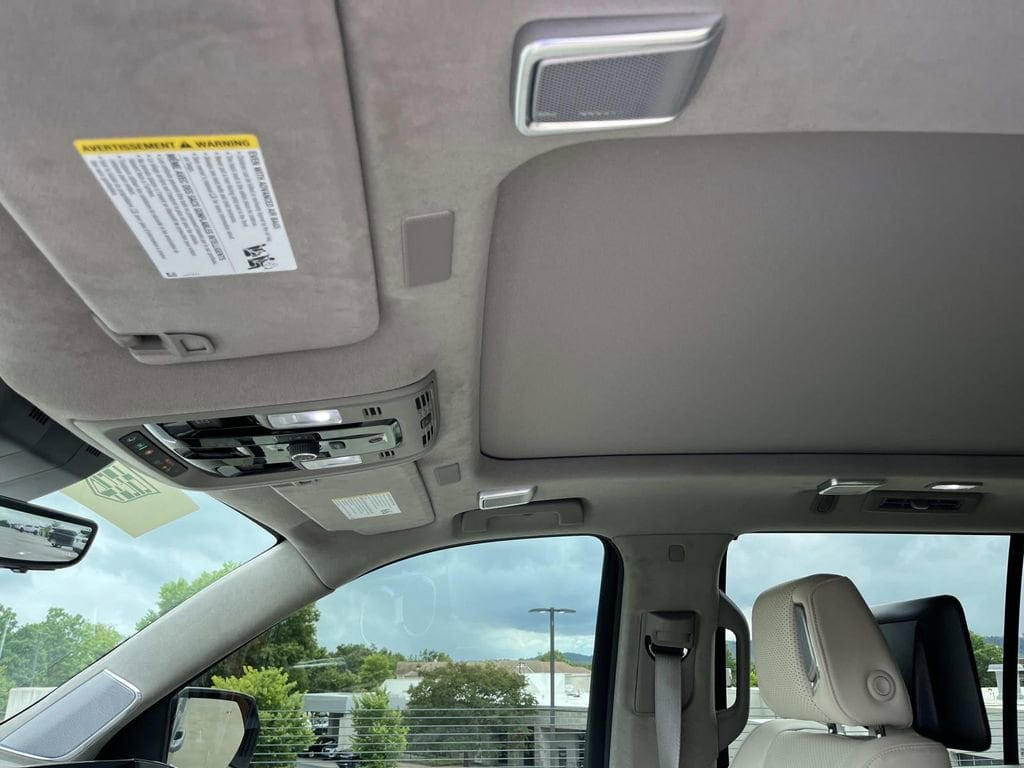 2025 Cadillac Escalade Sport Platinum - Photo 31