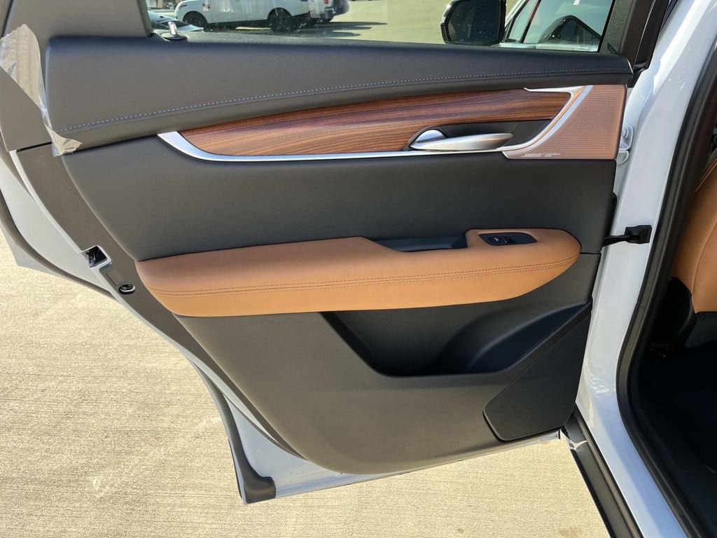 2026 Cadillac XT5 Premium Luxury - Photo 18