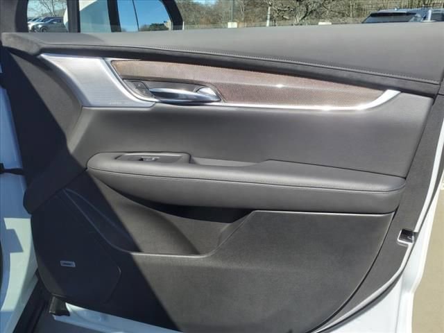 2025 Cadillac XT6 Premium Luxury - Photo 23