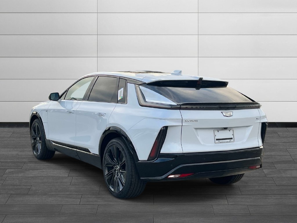 New 2027 CADILLAC LYRIQ Signature Sport SUV