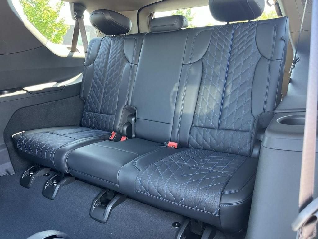 2026 Cadillac Escalade IQL Sport - Photo 20