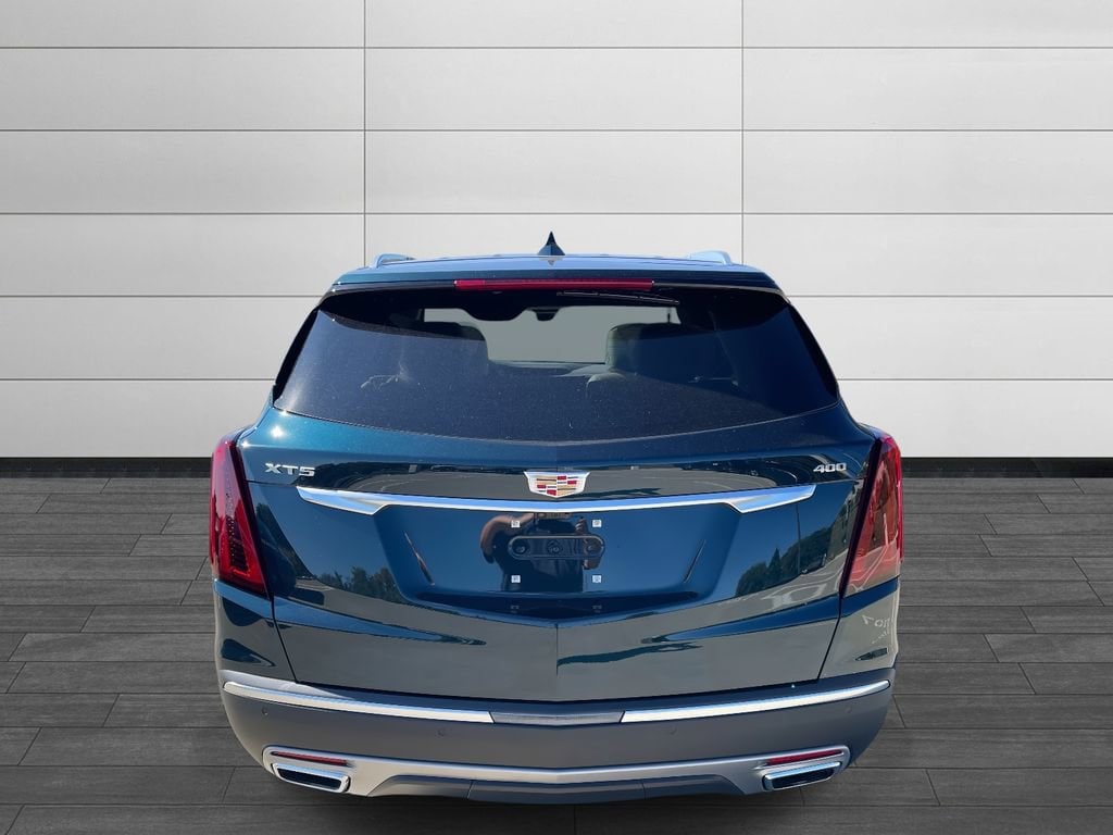 New 2025 CADILLAC XT5 Premium Luxury SUV